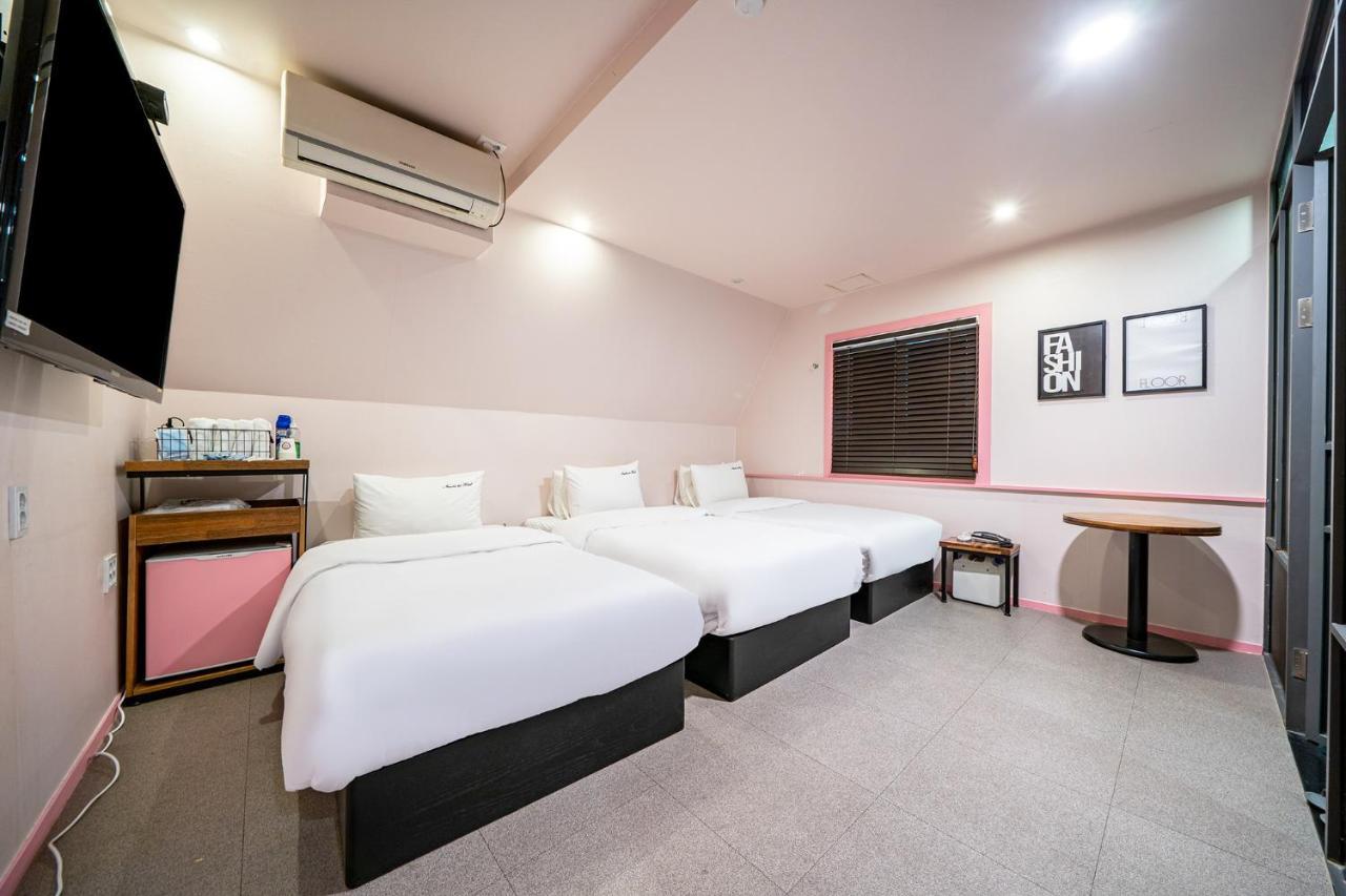 בוסאן No25 Hotel Yeonsan מראה חיצוני תמונה