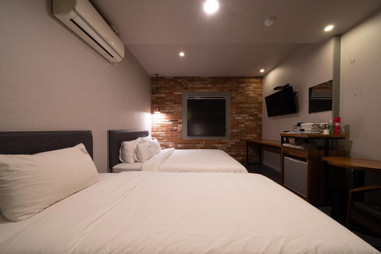 בוסאן No25 Hotel Yeonsan מראה חיצוני תמונה