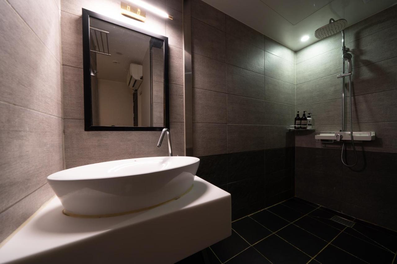 בוסאן No25 Hotel Yeonsan מראה חיצוני תמונה